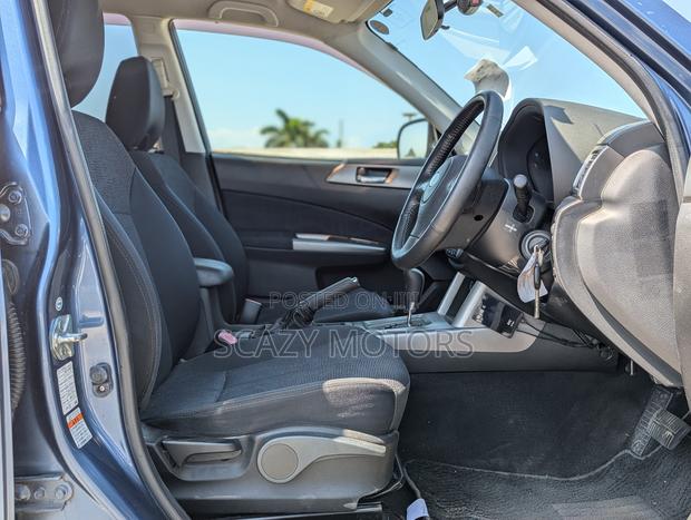 Subaru Forester 2012 Blue