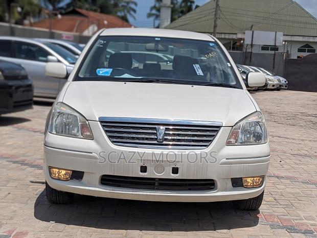 Toyota Premio 2003 Off white