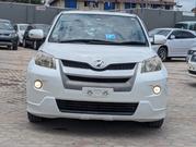 Toyota IST 2009 Off white for sale