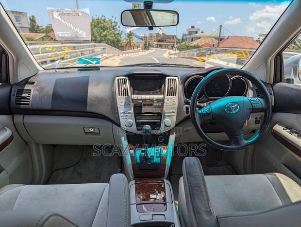 Toyota Harrier 2008 Silver