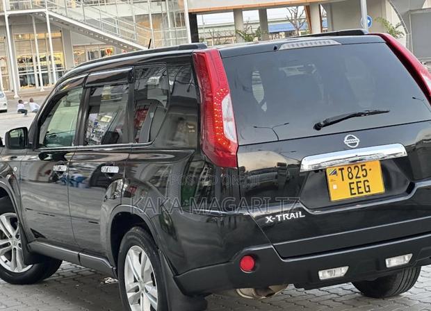 Nissan X-Trail 2015 Black