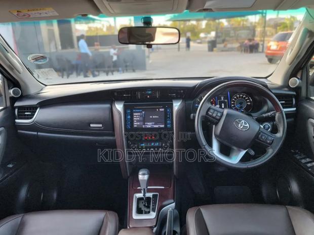 Toyota Fortuner 2017