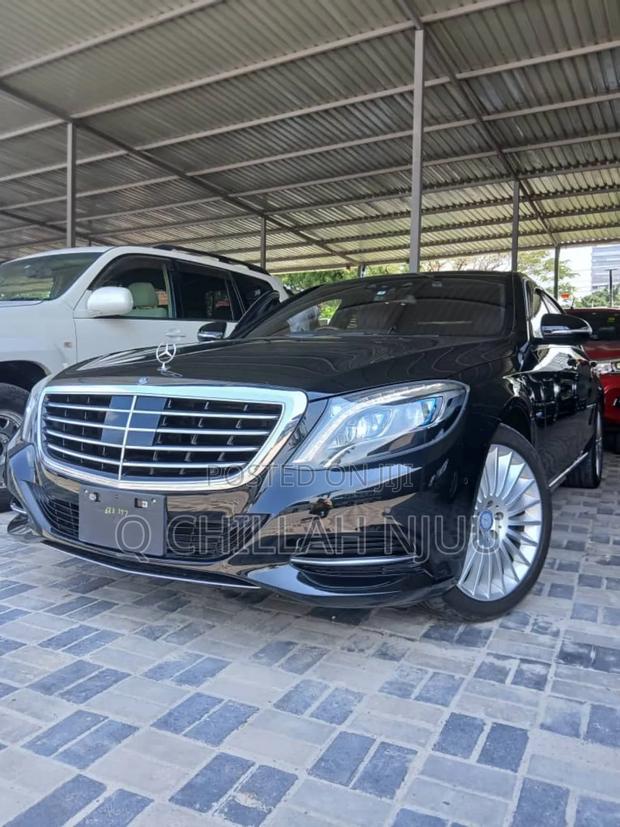 Mercedes-Benz E550 2017 Black