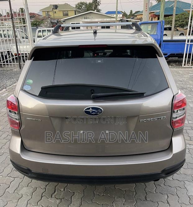 Subaru Forester 2013 Beige