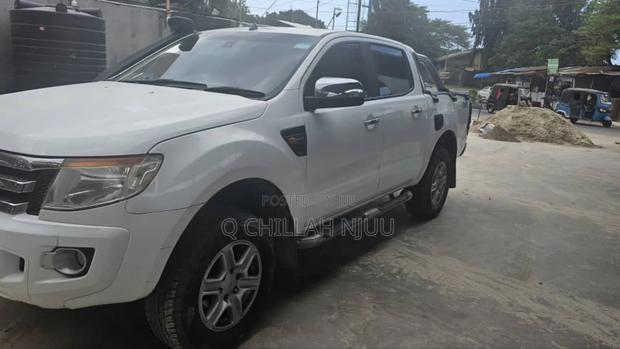 Ford Ranger Wildtrak 2014 Off white
