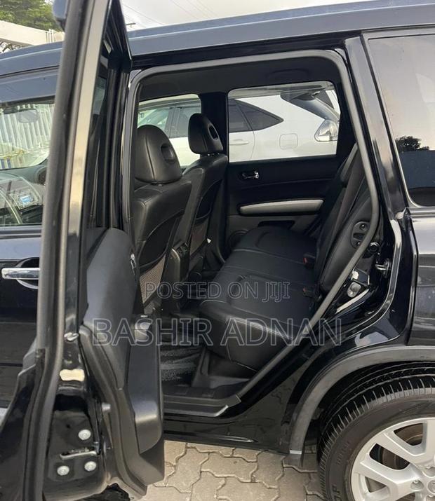 Nissan X-Trail 2013 Black