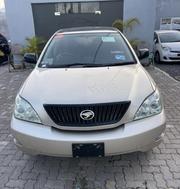 Toyota Harrier 2.4 2005 Gold for sale