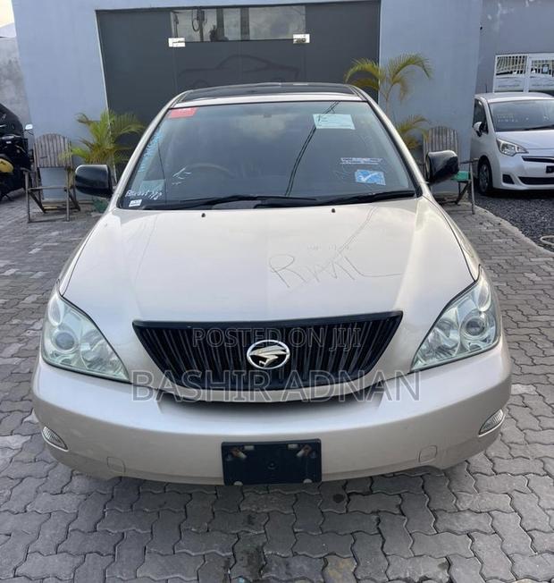 Toyota Harrier 2.4 2005 Gold