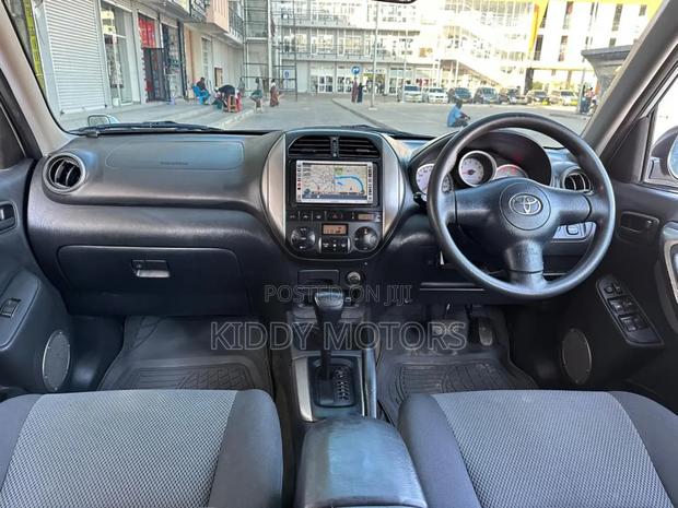Toyota RAV4 2005 Silver