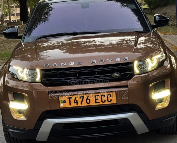 Land Rover Range Rover Evoque 2014 Gold