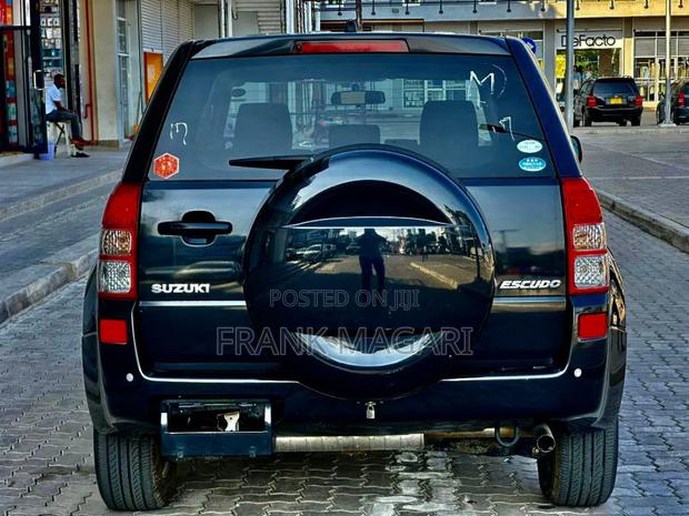 Suzuki Escudo 2007 Black