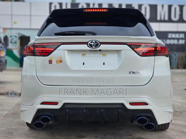 Toyota Harrier 2019 White