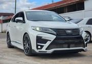 Toyota Harrier 2019 White for sale