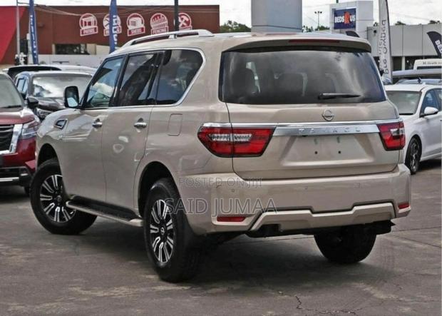 Nissan Patrol 2024 Gold