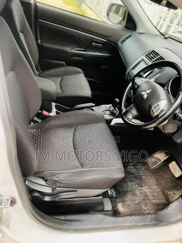 Mitsubishi RVR 2010 White
