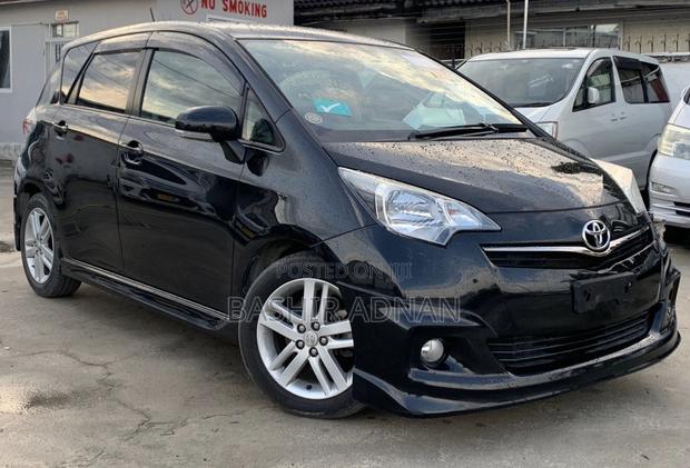 Toyota Ractis 1.5 FWD 2011 Black