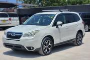 Subaru Forester 2014 White for sale