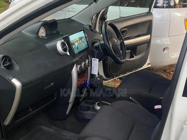 Toyota IST 2004 White