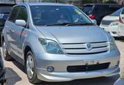 Toyota IST 2005 Silver for sale