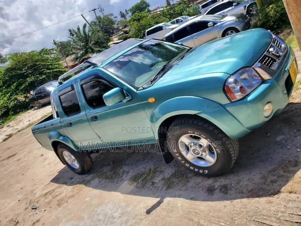 Nissan Navara 2007 Teal