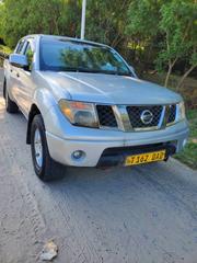 Nissan Navara 2009 Silver for sale