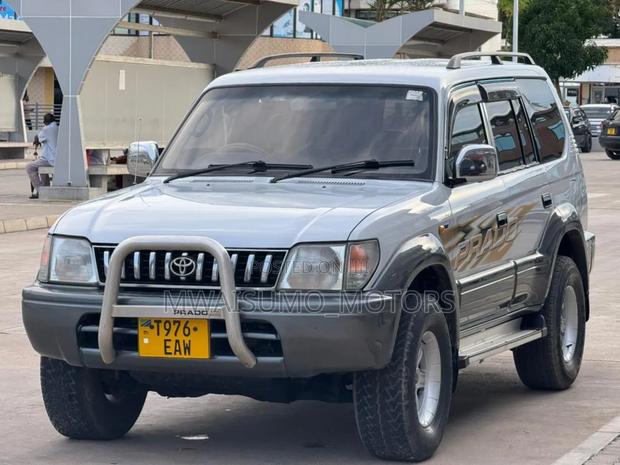 Toyota Land Cruiser Prado 1998 Pearl