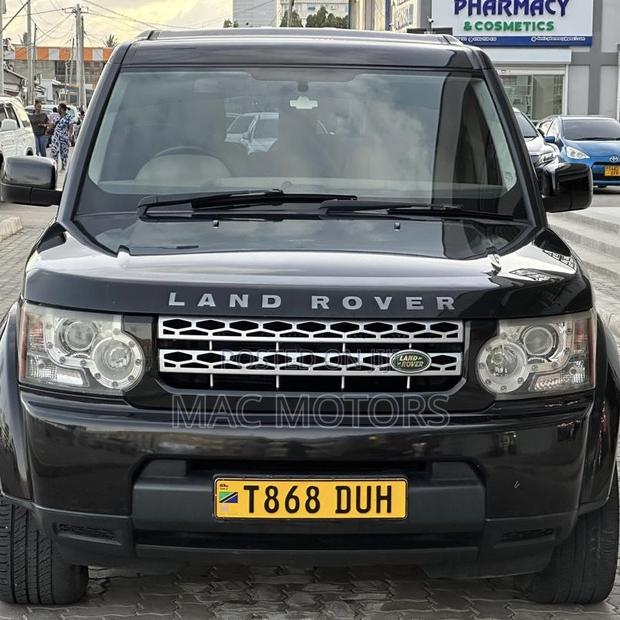 Land Rover Discovery 2010 Black