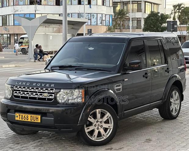 Land Rover Discovery 2010 Black