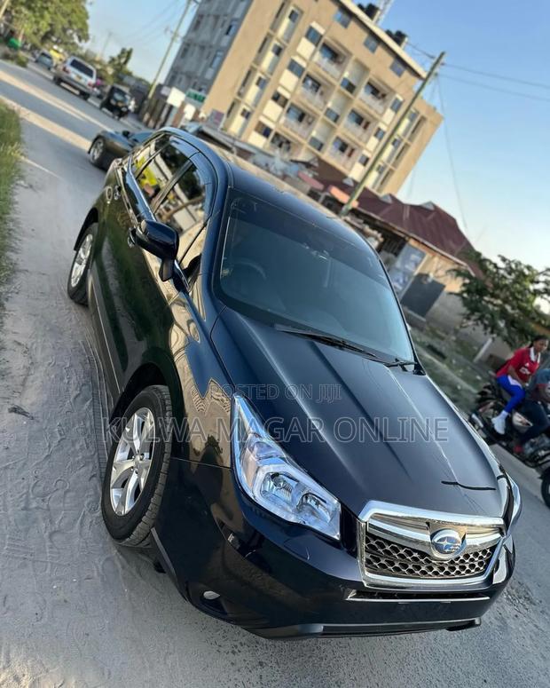 Subaru Forester 2014 Black