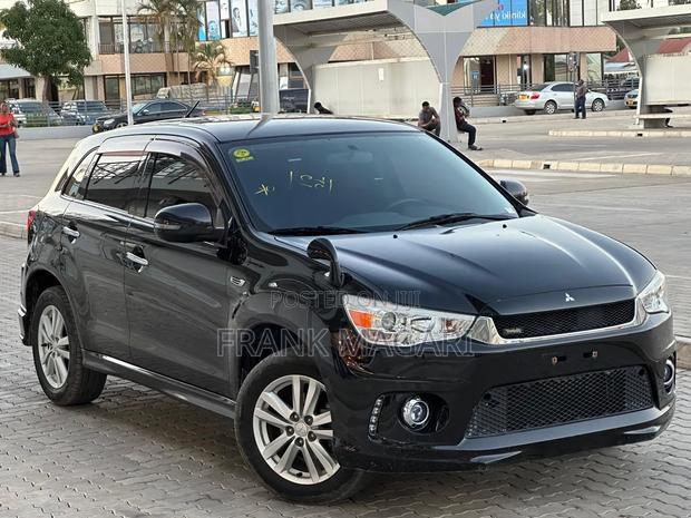 Mitsubishi RVR 2013 Black