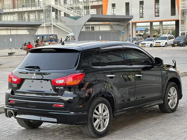 Mitsubishi RVR 2013 Black