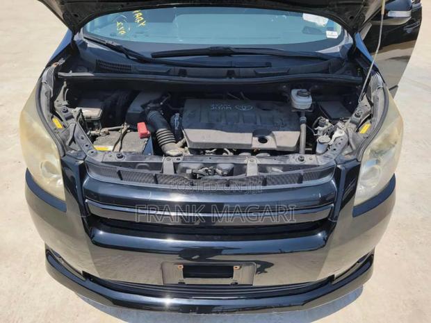 Toyota Noah 2007 Black