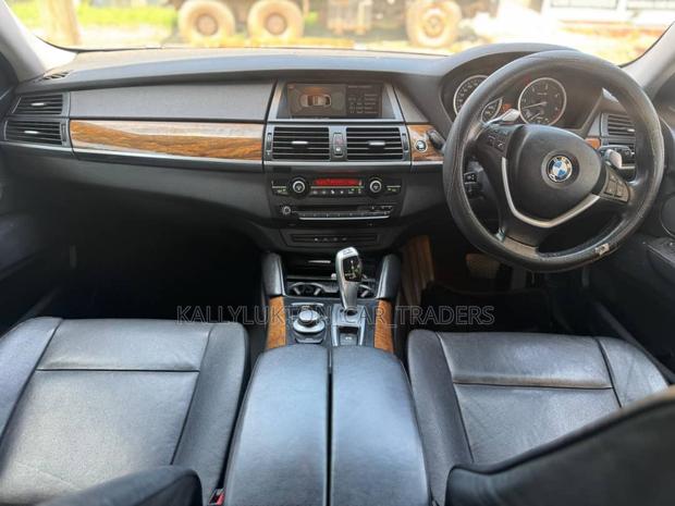 BMW X6 Sports Activity Coupe 2008 White