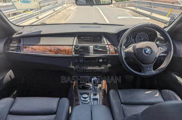 BMW X5 2010 Black