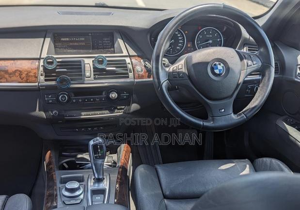 BMW X5 2010 Black