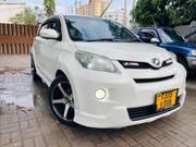 Toyota IST 2006 Off white for sale
