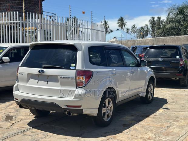 Subaru Forester 2.0D XS 2011 White
