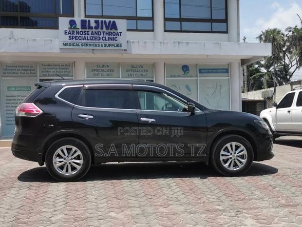 Nissan X-Trail 2.0 Petrol AWD 2014 Black