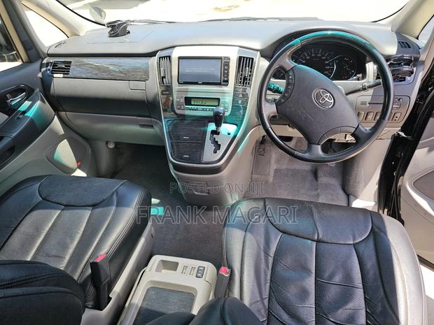 Toyota Alphard 2006 Black
