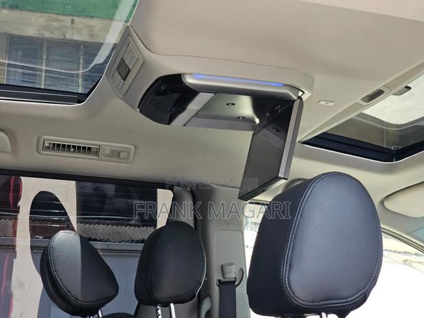 Toyota Alphard 2006 Black