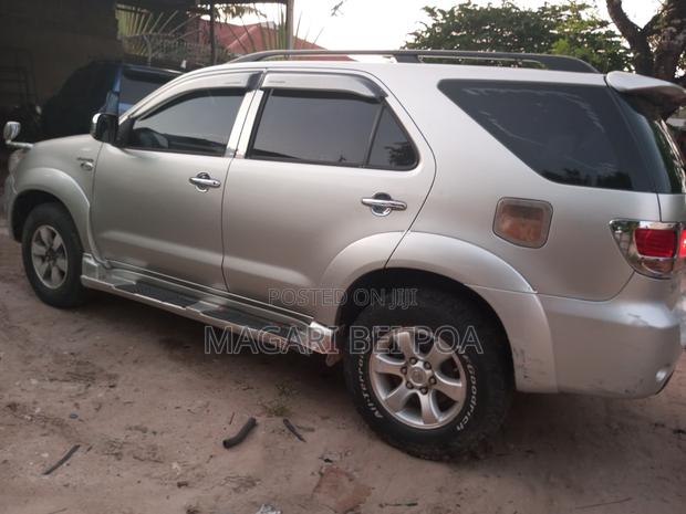 Toyota Fortuner 2013 Silver