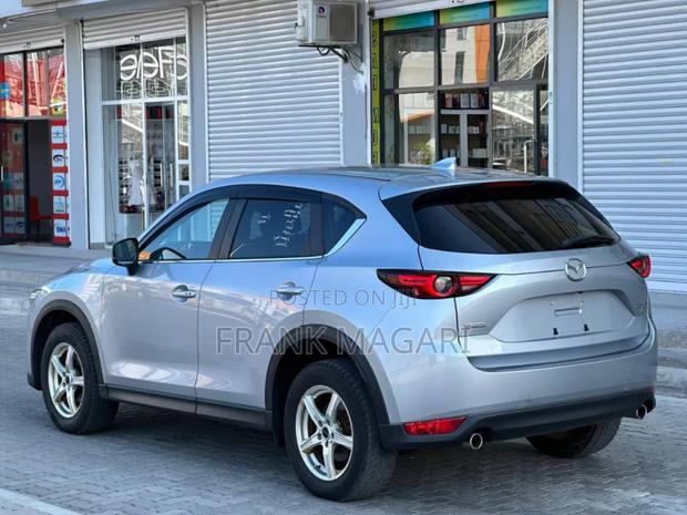 Mazda CX-5 2.2 Diesel FWD 2018 Gray