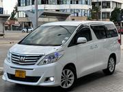 Toyota Alphard 2.4 Petrol FWD 2012 White for sale