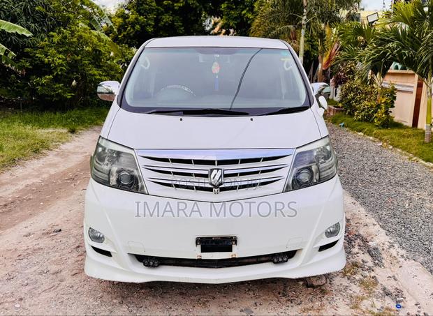 Toyota Alphard 2007 White