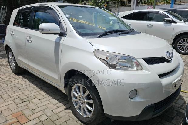 Toyota IST 2007 White