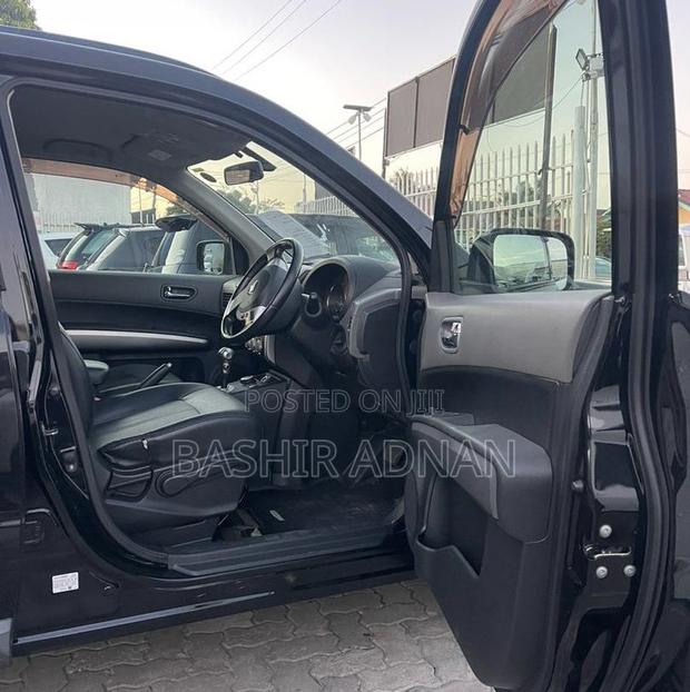Nissan X-Trail 2010 Black