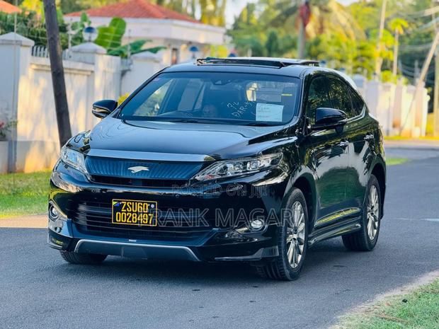 Toyota Harrier 2.0 4WD 2015 Black