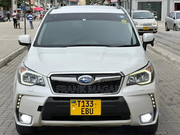 Subaru Forester 2013 White