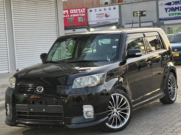 Toyota Corolla Rumion Hatchback 1.5 FWD 2008 Black