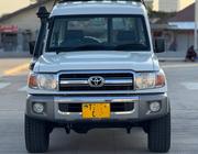 Toyota Land Cruiser 2012 White for sale